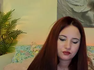 MikaFyre's Live Sex Cam Show
