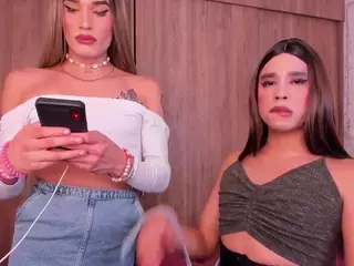 amandaxbella's Live Sex Cam Show
