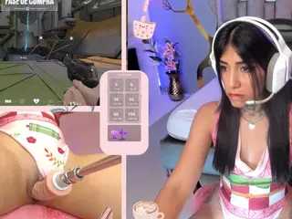 GreiceGames's Live Sex Cam Show
