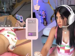 GreiceGames's Live Sex Cam Show