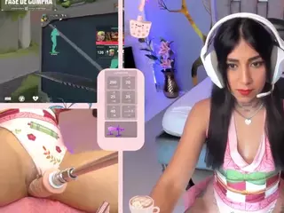 GreiceGames's Live Sex Cam Show