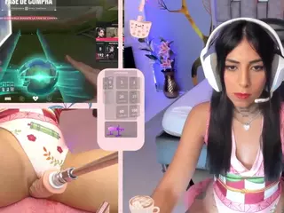 GreiceGames's Live Sex Cam Show
