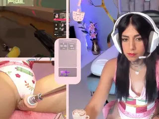 GreiceGames's Live Sex Cam Show