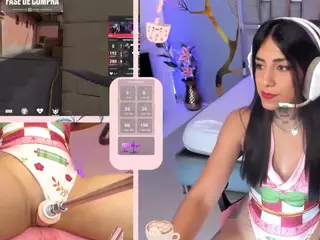GreiceGames's Live Sex Cam Show