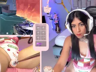 GreiceGames's Live Sex Cam Show