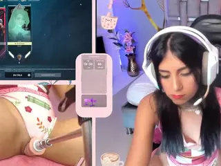 GreiceGames's Live Sex Cam Show