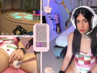 GreiceGames's Live Sex Cam Show