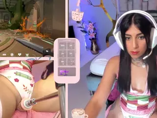 GreiceGames's Live Sex Cam Show