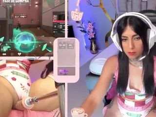 GreiceGames's Live Sex Cam Show