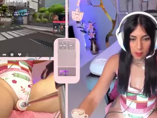 GreiceGames's Live Sex Cam Show