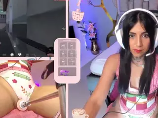GreiceGames's Live Sex Cam Show
