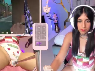 GreiceGames's Live Sex Cam Show