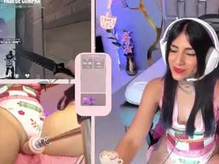 GreiceGames's Live Sex Cam Show