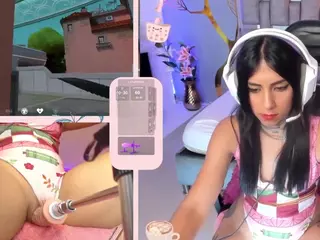 GreiceGames's Live Sex Cam Show