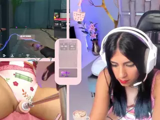 GreiceGames's Live Sex Cam Show