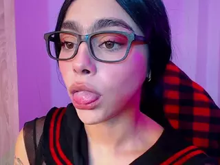 Maddiie_Brooks's Live Sex Cam Show