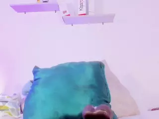 Kim-Baker2's Live Sex Cam Show