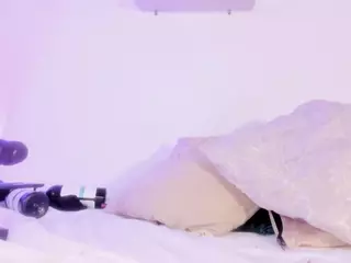 Kim-Baker2's Live Sex Cam Show