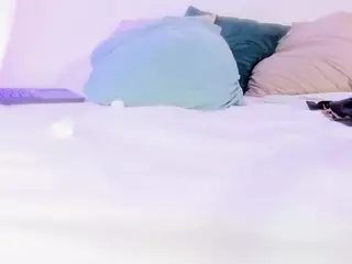 Kim-Baker2's Live Sex Cam Show