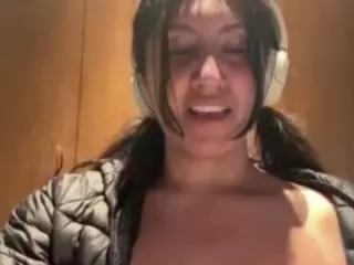 nerdgirl314's Live Sex Cam Show
