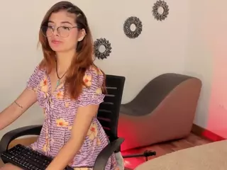 NiaColussi's Live Sex Cam Show