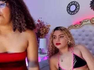 NiaColussi's Live Sex Cam Show