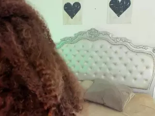 NiaColussi's Live Sex Cam Show