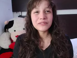 Tinny18's Live Sex Cam Show