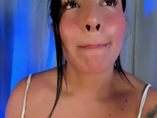 Xia Phoenix's Live Sex Cam Show