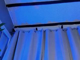 Xia Phoenix's Live Sex Cam Show