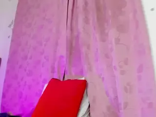 crystal-brubano's Live Sex Cam Show