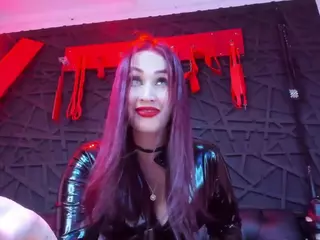 IvannaaKozlov's Live Sex Cam Show