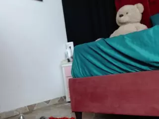 MYOMINIX's Live Sex Cam Show