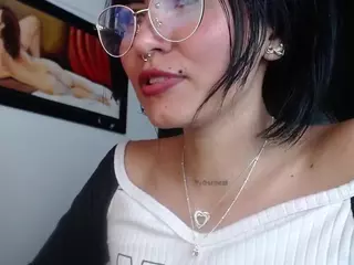 MYOMINIX's Live Sex Cam Show