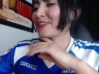 MYOMINIX's Live Sex Cam Show
