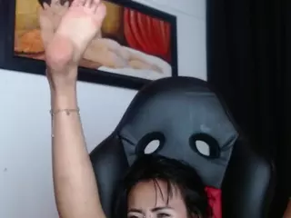 MYOMINIX's Live Sex Cam Show
