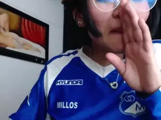 MYOMINIX's Live Sex Cam Show
