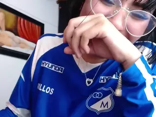 MYOMINIX's Live Sex Cam Show
