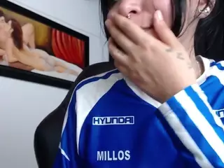 MYOMINIX's Live Sex Cam Show