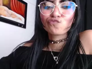 MYOMINIX's Live Sex Cam Show