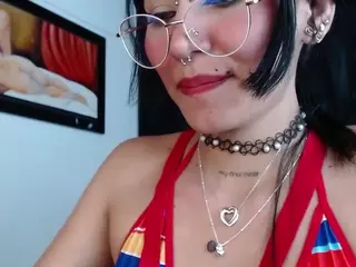 MYOMINIX's Live Sex Cam Show