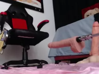 MYOMINIX's Live Sex Cam Show