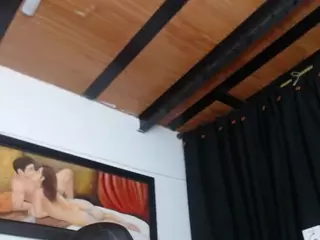 MYOMINIX's Live Sex Cam Show
