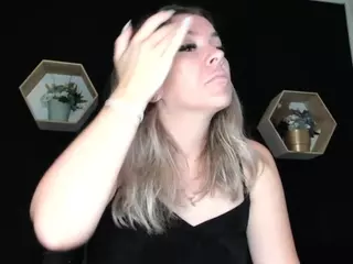 Alesys69's Live Sex Cam Show