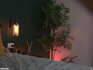 AlyonaqueenX's Live Sex Cam Show