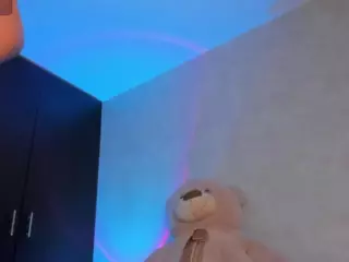 AntonellaMorelli's Live Sex Cam Show