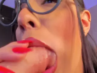 AntonellaMorelli's Live Sex Cam Show