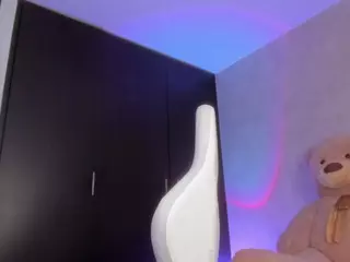 AntonellaMorelli's Live Sex Cam Show