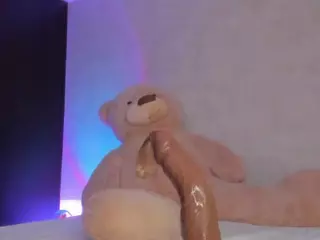 AntonellaMorelli's Live Sex Cam Show
