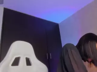 AntonellaMorelli's Live Sex Cam Show